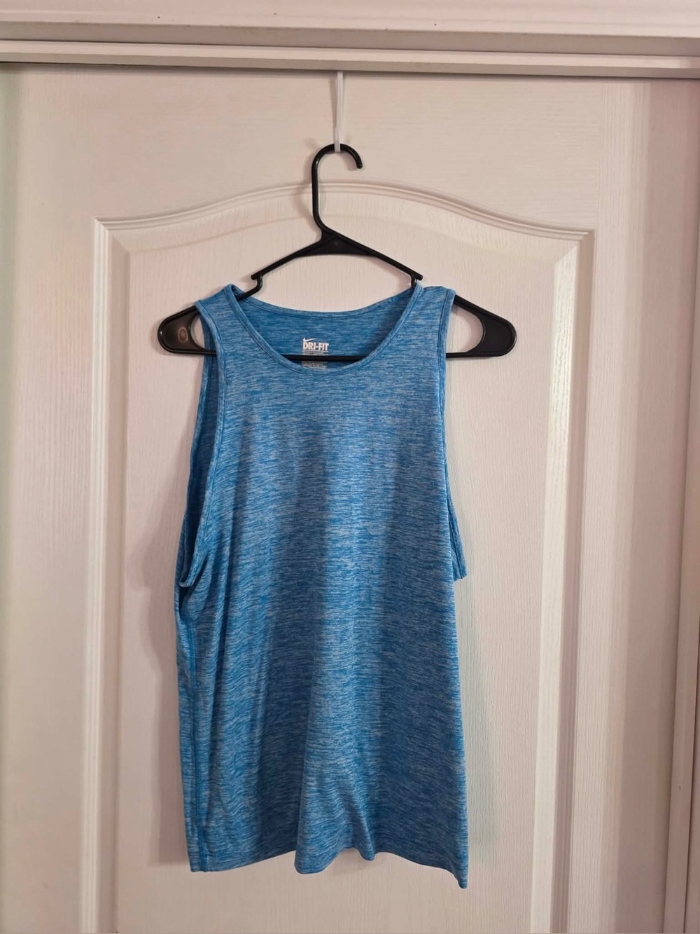 Nike Women’s Blue Tank Top Sz L. MY-230